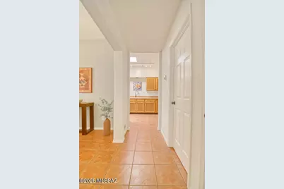 1223 E Camino Diestro, Oro Valley, AZ 85704 - Photo 12