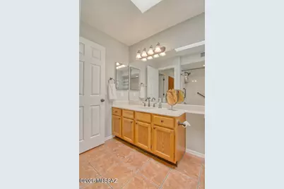 1223 E Camino Diestro, Oro Valley, AZ 85704 - Photo 32