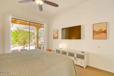 1223 E Camino Diestro, Oro Valley, AZ 85704 - Photo 20