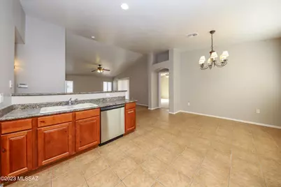 8187 S Camino Serpe, Tucson, AZ 85747 - Photo 8