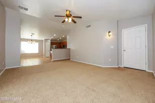 8187 S Camino SERPE, Tucson, AZ 85747 - Photo 12