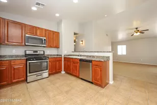 8187 S Camino SERPE, Tucson, AZ 85747 - Photo 4