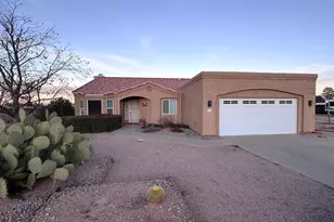 134 N Cholla Dr, Pearce, AZ 85625 - Photo 2