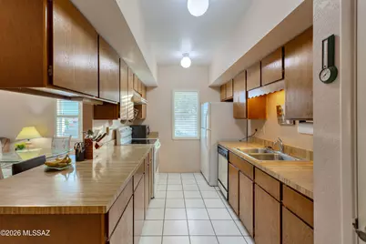 2848 S Calle Flamenco, Green Valley, AZ 85622 - Photo 10