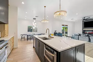 885 N Windbell Cir, Tucson, AZ 85745 - Photo 18