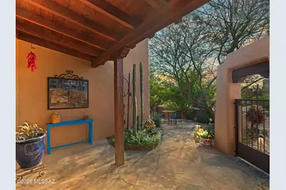 10553 E John McNair Place, Tucson, AZ 85747 - Photo 4