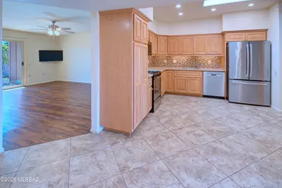 1505 W Via Del Jarrito, Green Valley, AZ 85622 - Photo 6