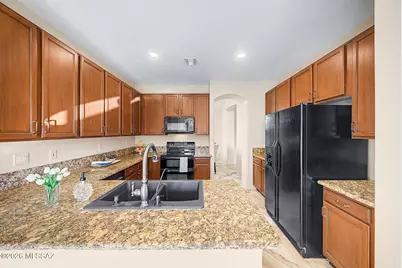 8730 N Walter Hagen Drive, Tucson, AZ 85742 - Photo 24