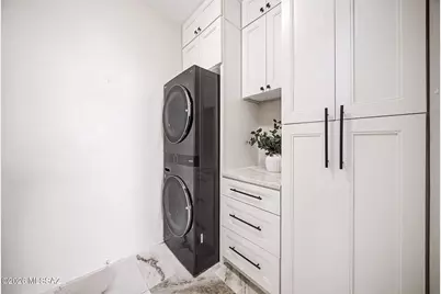 8730 N Walter Hagen Drive, Tucson, AZ 85742 - Photo 38