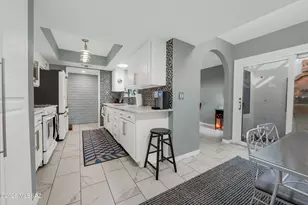 5665 N Camino Del Sol, Tucson, AZ 85718 - Photo 10