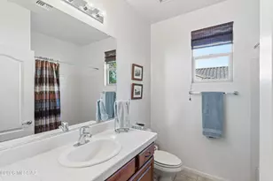 1001 N Desert Deer Ps, Green Valley, AZ 85614 - Photo 18