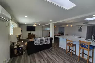 8556 E Kenyon Dr, Tucson, AZ 85710 - Photo 12