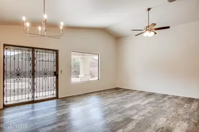 6765 W Copperwood Way, Tucson, AZ 85757 - Photo 8