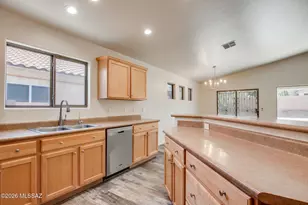 6765 W Copperwood Way, Tucson, AZ 85757 - Photo 4