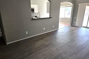 8832 N Mesquite Bluffs Pl, Tucson, AZ 85742 - Photo 4