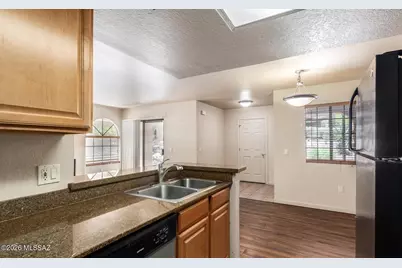 101 S Players Club Drive #APT 4104, Tucson, AZ 85745 - Photo 2