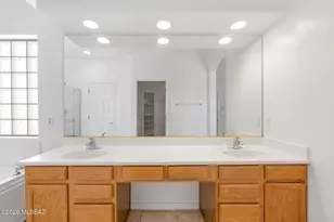 3460 N Harcan Mine Pl, Tucson, AZ 85745 - Photo 24