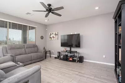 7904 S Bonanza Park Drive, Tucson, AZ 85747 - Photo 12