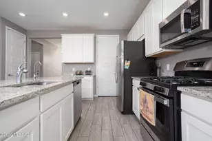 7904 S Bonanza Park Dr, Tucson, AZ 85747 - Photo 6