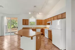 345 E Shore Cliff Pl, Oro Valley, AZ 85737 - Photo 8