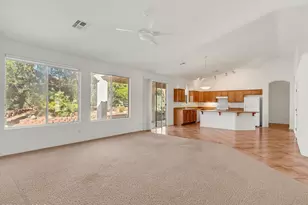 345 E Shore Cliff Pl, Oro Valley, AZ 85737 - Photo 14