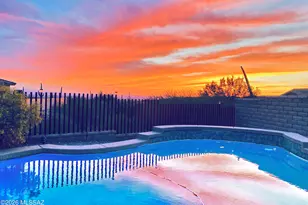 6640 W Whispering Windmill Ln, Marana, AZ 85658 - Photo 8