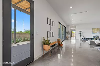 2805 N Bella Terraza Court, Tucson, AZ 85712 - Photo 8