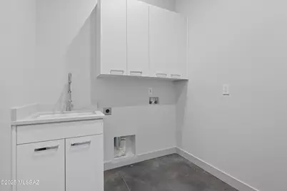 2805 N Bella Terraza Court, Tucson, AZ 85712 - Photo 36