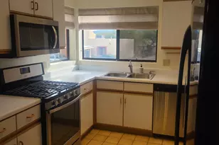 624 S Cynthia Ave, Tucson, AZ 85711 - Photo 2