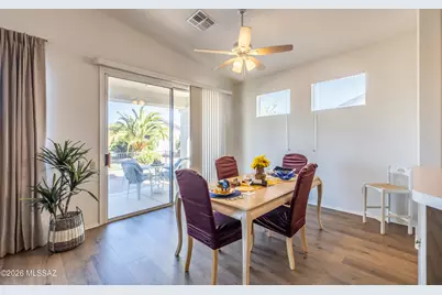 1942 W Amblemorn Drive, Green Valley, AZ 85622 - Photo 6