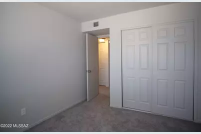 6709 E Calle La Paz #D, Tucson, AZ 85715 - Photo 8