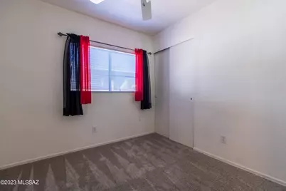 7753 W Oak Stream Road, Tucson, AZ 85743 - Photo 16