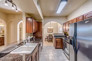 2550 E River Rd, Tucson, AZ 85718 - Photo 8