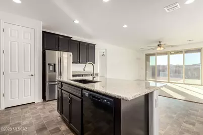 32972 S Expedition Court, Red Rock, AZ 85145 - Photo 14