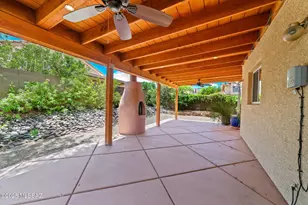 8030 E Hampton Dr, Tucson, AZ 85715 - Photo 8