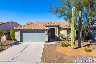 1955 E Cliff Swallow Trail, Green Valley, AZ 85614 - Photo 2