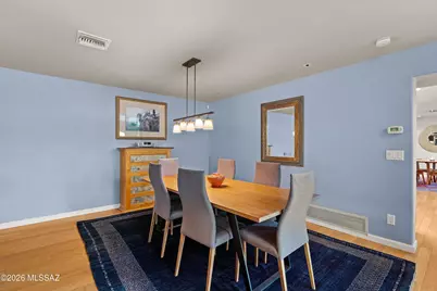 2301 E Greenlee Road, Tucson, AZ 85719 - Photo 12