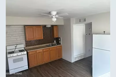 526 W 42nd Street, Tucson, AZ 85713 - Photo 6