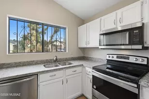 5133 W Citrine Pl, Tucson, AZ 85742 - Photo 8