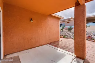 10252 E Wasp Spring Dr, Tucson, AZ 85748 - Photo 28