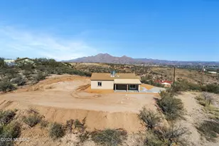 1024 Camarosa Ct, Rio Rico, AZ 85648 - Photo 38