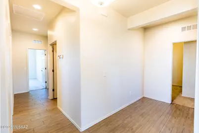 955 S Stalactites Circle, Benson, AZ 85602 - Photo 2