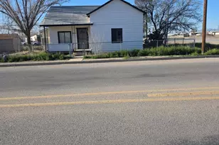 206 E Maley, Willcox, AZ 85643 - Photo 1