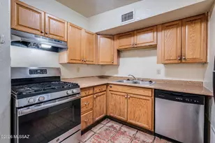 5709 E 35th St, Tucson, AZ 85711 - Photo 14