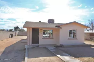 419 W Michigan Dr, Tucson, AZ 85714 - Photo 2