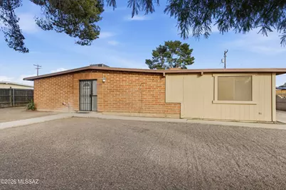 4842 N Maryvale Avenue, Tucson, AZ 85705 - Photo 4