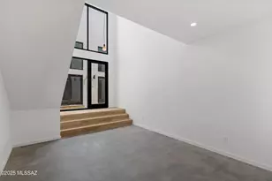 32 W 18th St, Tucson, AZ 85701 - Photo 6