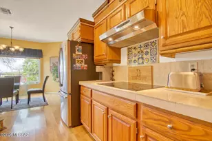 1232 E Camino Diestro, Oro Valley, AZ 85704 - Photo 18