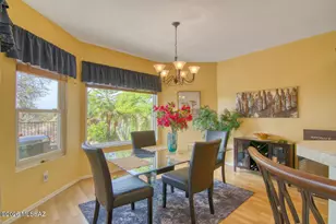 1232 E Camino Diestro, Oro Valley, AZ 85704 - Photo 12