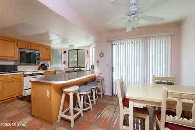 8556 N Arnold Palmer Drive, Tucson, AZ 85742 - Photo 18